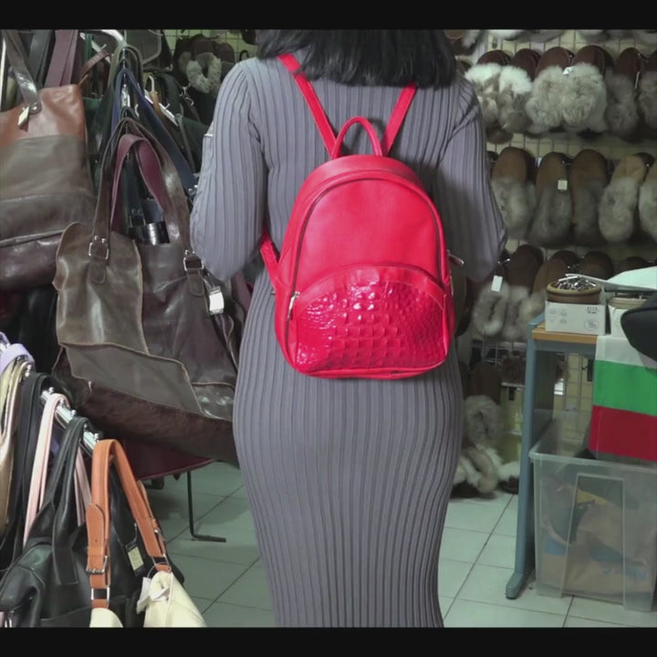 The “Boho Chic” Leather Hobo Bag